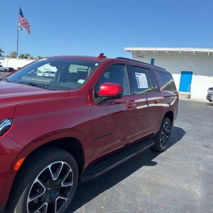 CHEVROLET SUBURBAN RST - 2