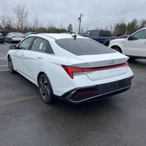 HYUNDAI ELANTRA SEL - 5