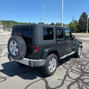 صورة 8 لـ 2011 JEEP WRANGLER UNLIMITED SAHARA