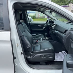 صورة مصغرة 32 لـ 2020 Honda PILOT EX-L