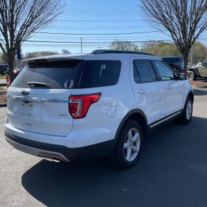 FORD EXPLORER XLT - 8