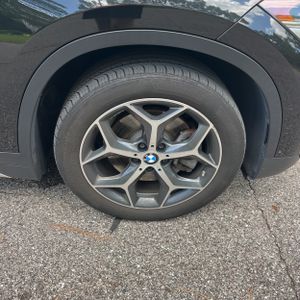 2017 BMW X1 XDRIVE28I 缩略图 19