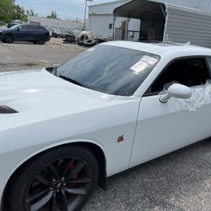 صورة 2 لـ 2019 Dodge CHALLENGER R/T SCAT PACK