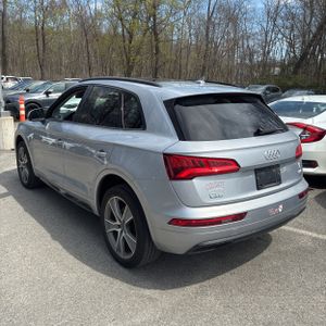 AUDI Q5 PREMIUM PLUS - 5