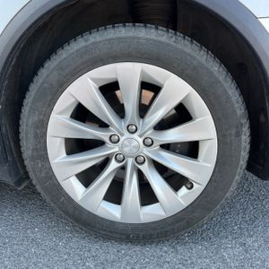 2017 Tesla MODEL X 100D — миниатюра 18