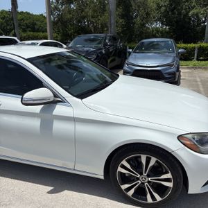 2015 Mercedes-BENZ C-CLASS 缩略图 13