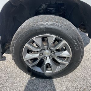 2019 Chevrolet SILVERADO 1500 LT — миниатюра 20