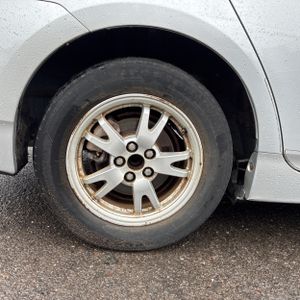 2011 Toyota PRIUS TWO — миниатюра 19