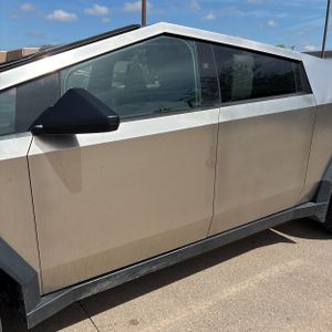 TESLA CYBERTRUCK BASE - 2