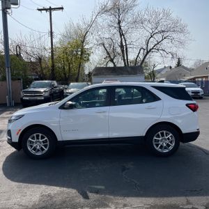 CHEVROLET EQUINOX LS - 3
