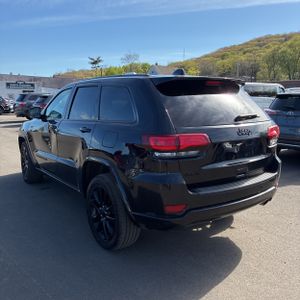 JEEP GRAND CHEROKEE - 5