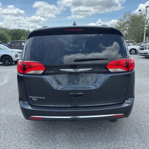 CHRYSLER PACIFICA TOURING L - 7