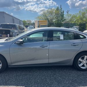 CHEVROLET MALIBU LS - 4