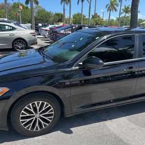 VOLKSWAGEN JETTA S - 2