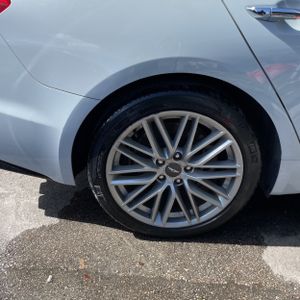 2021 Genesis G70 2.0T 缩略图 19
