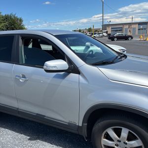 صورة مصغرة 13 لـ 2011 KIA SORENTO LX