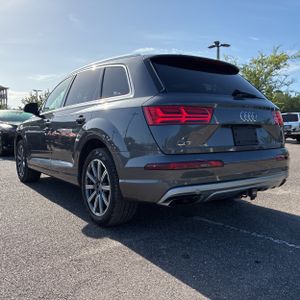 AUDI Q7 2.0T PREMIUM - 5