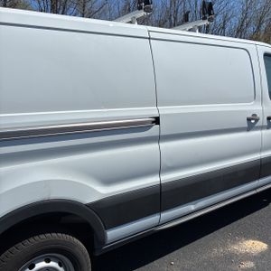 FORD TRANSIT-250 CARGO VAN - 9