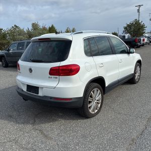 VOLKSWAGEN TIGUAN S - 8