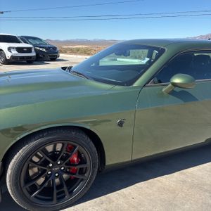 DODGE CHALLENGER SRT HELLCAT JAILBREAK - 2