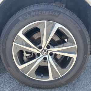 صورة مصغرة 18 لـ 2023 Lexus RX 350 PREMIUM+