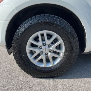 2021 Nissan FRONTIER SV — миниатюра 17