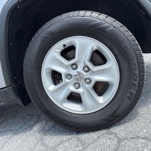 2014 JEEP GRAND CHEROKEE LAREDO 缩略图 18