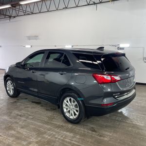 CHEVROLET EQUINOX LS - 3