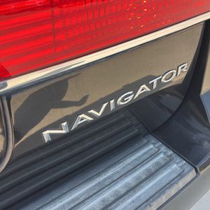 2014 Lincoln NAVIGATOR BASE — миниатюра 23