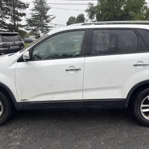 صورة 4 لـ 2014 KIA SORENTO LX