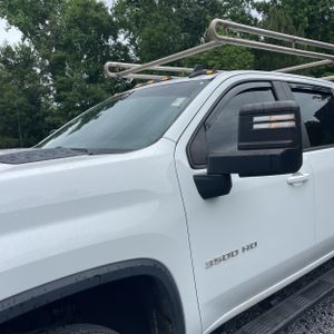 CHEVROLET SILVERADO - 2