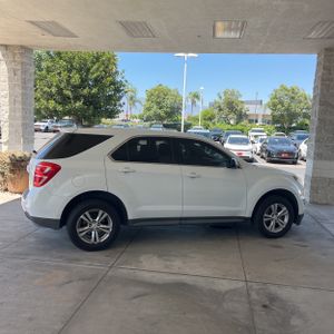 صورة 10 لـ 2017 Chevrolet EQUINOX LS