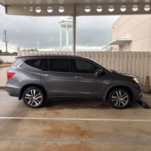 HONDA PILOT TOURING - 9