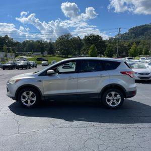 صورة 3 لـ 2013 FORD ESCAPE SE