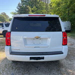 CHEVROLET TAHOE LS - 7