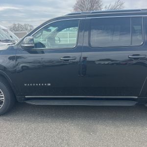 JEEP WAGONEER L SERIES II - 4