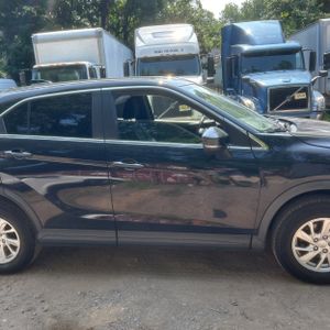 2019 Mitsubishi ECLIPSE CROSS ES thumbnail 11