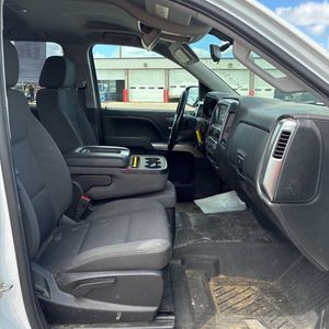 2019 Chevrolet SILVERADO 1500 LD LT 照片 32