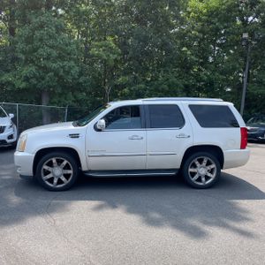2008 Cadillac ESCALADE BASE — фото 3