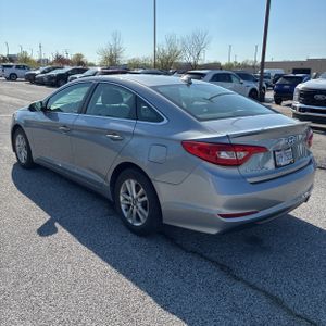 HYUNDAI SONATA - 5
