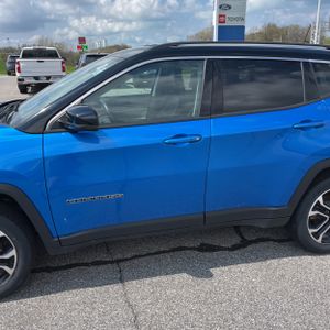 JEEP COMPASS LIMITED - 4