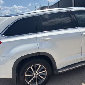 2017 Toyota HIGHLANDER XLE — фото 9
