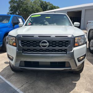 صورة مصغرة 14 لـ 2025 Nissan FRONTIER SV