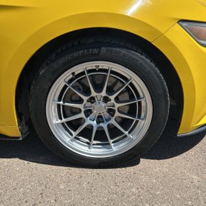 صورة 20 لـ 2015 FORD MUSTANG ECOBOOST PREMIUM