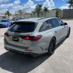 MERCEDES-BENZ E-CLASS - 8