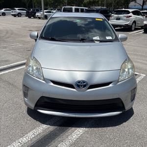صورة مصغرة 14 لـ 2015 Toyota PRIUS THREE