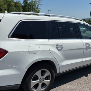 MERCEDES-BENZ GLS - 9