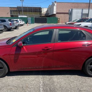 HYUNDAI ELANTRA SEL - 4