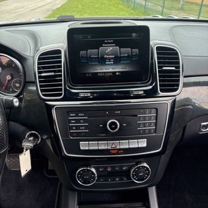 2017 Mercedes-BENZ GLS — миниатюра 40