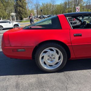 CHEVROLET CORVETTE - 9